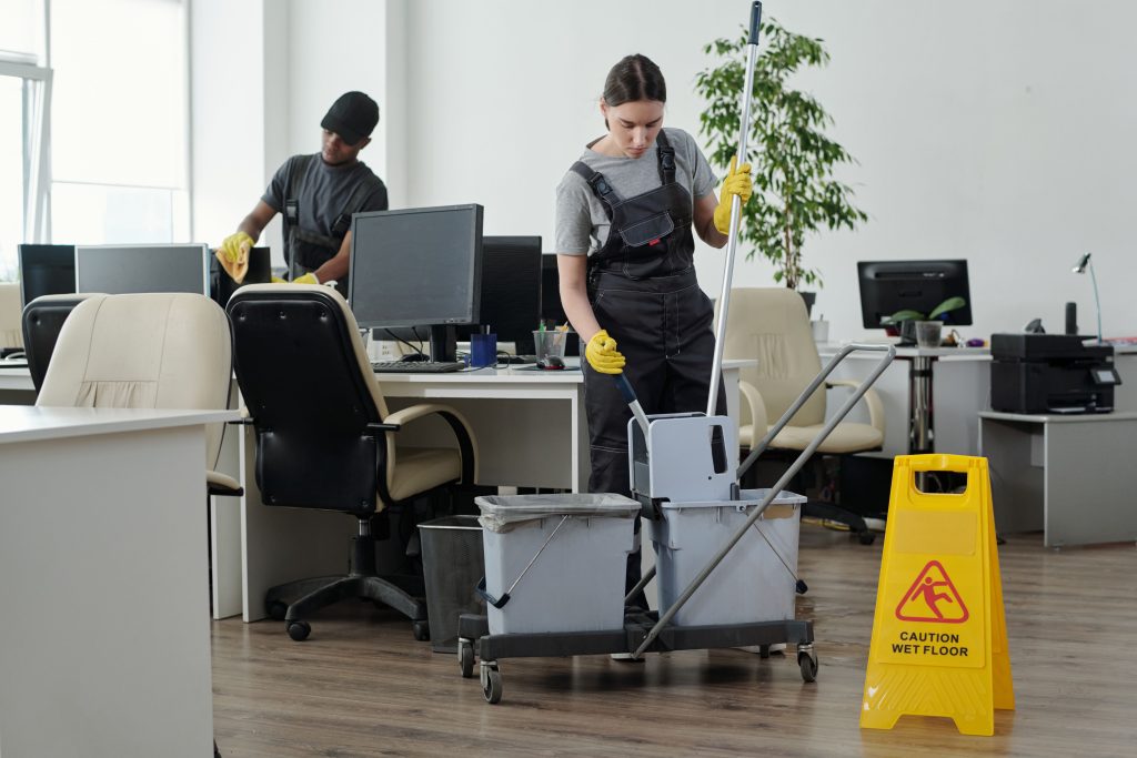 What is commercial cleaning img 1024x683